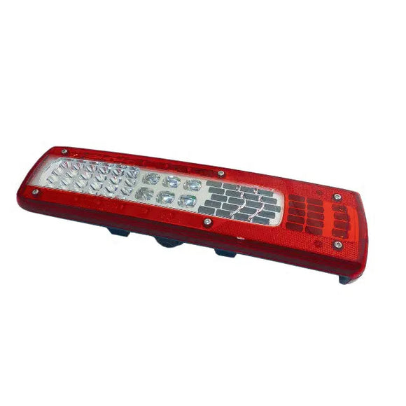 Hoekreflector RECHTS rood achterbumper Riviera camper of ander Italiaans merk Hoekreflector RECHTS rood achterbumper Riviera camper of ander Italiaans merk